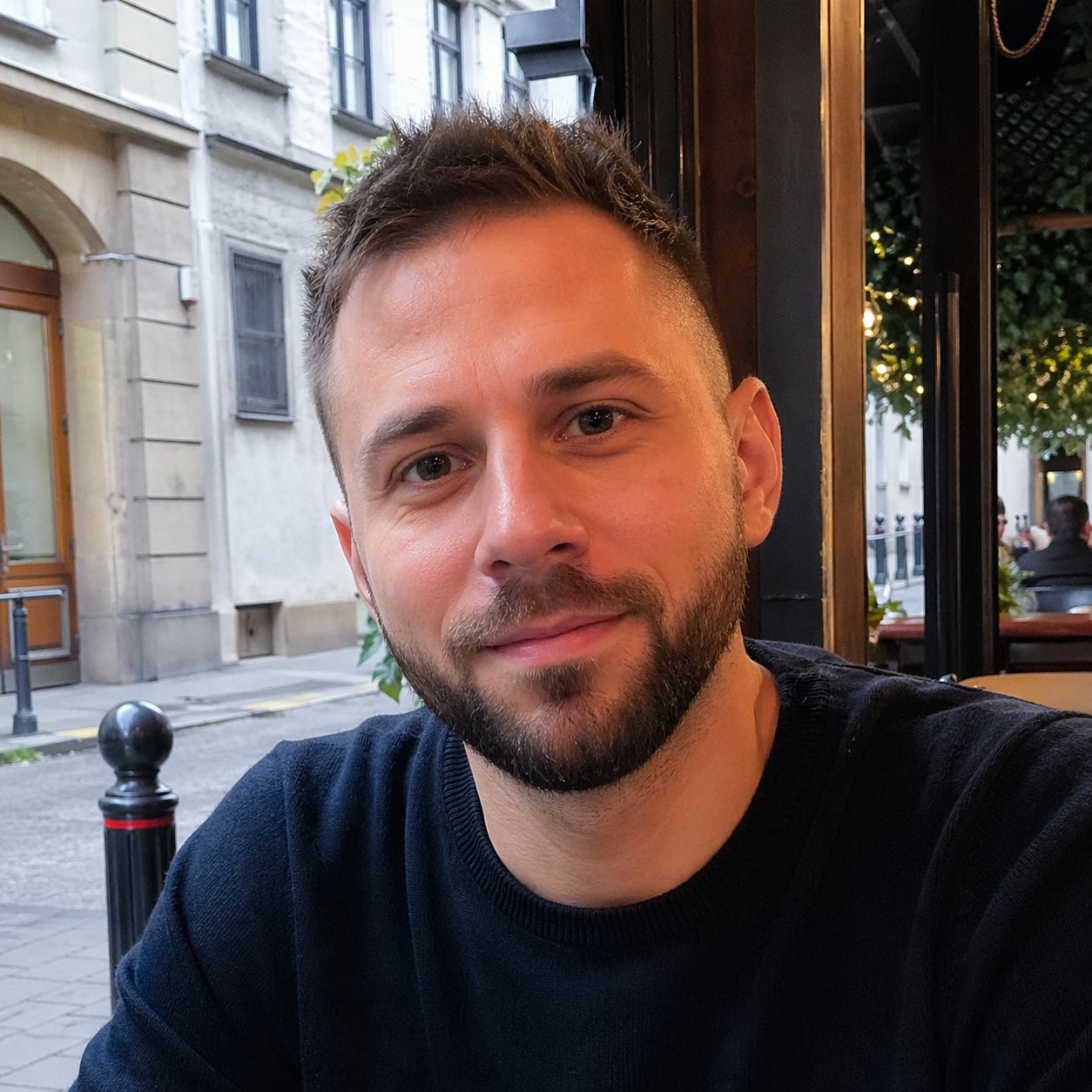 Zoltán Varga profilképe